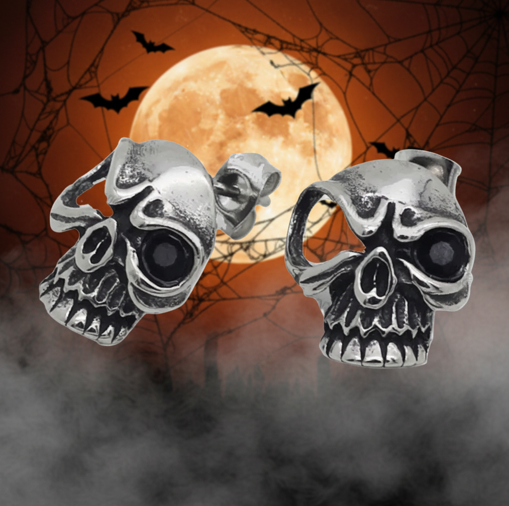 Black Eyed Skull Post Earrings Unisex Stainless Steel SE22