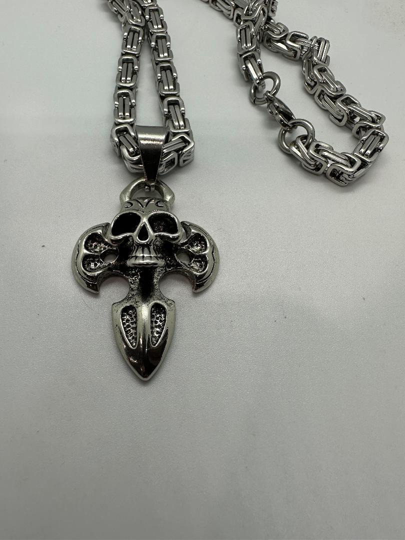 Skull on Knife Cross 6mm 24 inch Byzantine Chain Stainless Steel 